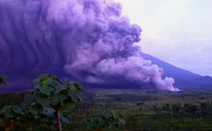 Saat Ini Gunung Semeru Berada Di Status Level III - Reportikanews