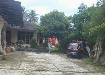 Dalih Gunakan Ambulance Desa Untuk Hadiri Rapat, Oknum Kades di Kecamatan Surade Masuk Hotel Diduga Ditemani Wil