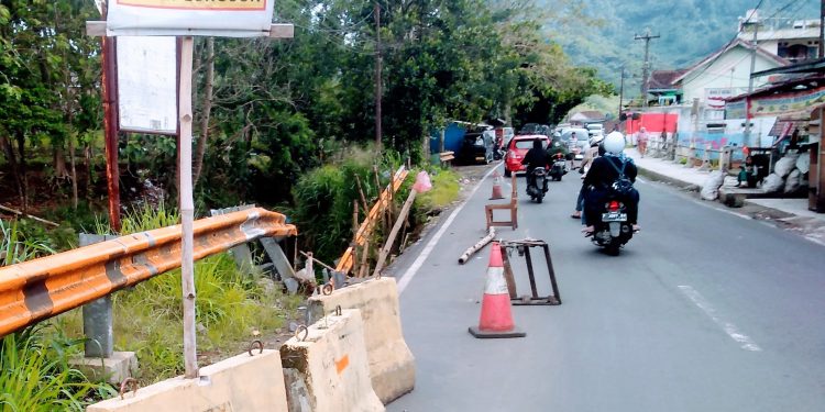 Tebing DAS Tak Kunjung Diperbaiki, Warga Dibantaran Sungai Cisuda Baros Sukabumi Was-was