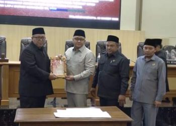 Tiga Raperda di Sampaikan Bupati Sukabumi Dalam Paripurna