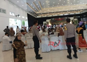 Anggota Polsek Lembursitu Laksanakan Pengamanan Kenaikan Kelas SD Aisyiah