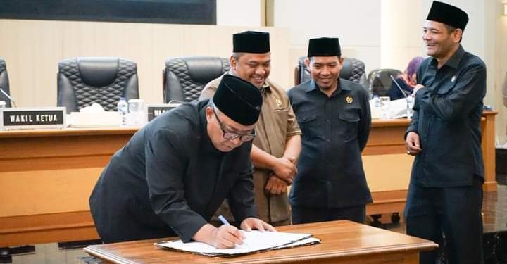 Paripurna Ke-14 DPRD Kabupaten Sukabumi, Bahas Pajak dan Retribusi Daerah