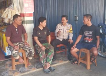 Jaga Kamtibmas, Bhabinkamtibmas Polsek Lembursitu Sambangi Warganya