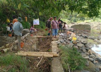 Pemdes Hegarmanah Bangun Irigasi Tersier, Untuk Prioritaskan Sektor Pertanian