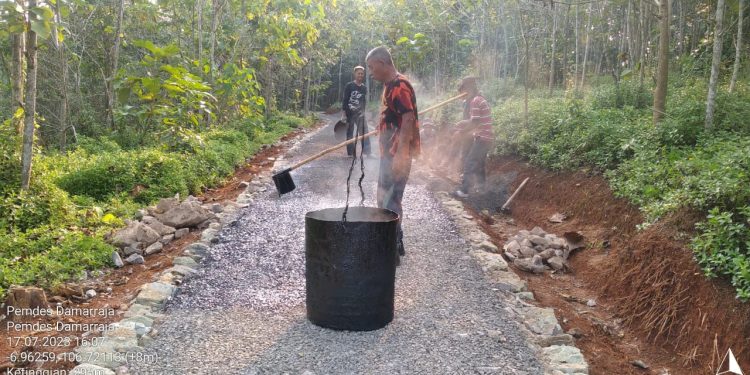Desa Damarraja Realisasikan DD 2023 Bangun Jalan Usaha Pertanian