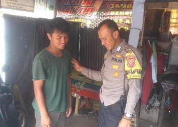 Sambangi Pemuda Bhabinkamtibmas Polsek Lembursitu Berikan Himbauan Kamtibmas
