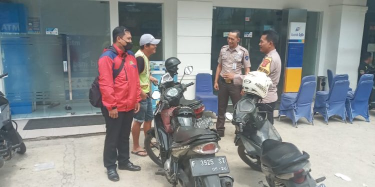 Sambang Kamtibmas, Aiptu Yana Mulyana Kunjungi Security Bank BJB