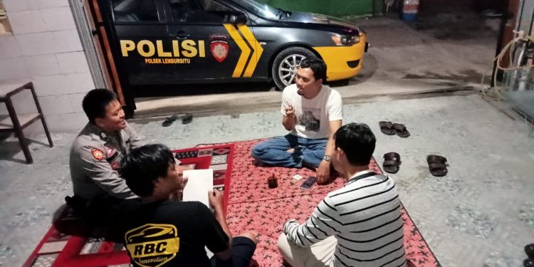 Patroli Malam Upaya Polsek Lembursitu Menjaga Kamtibmas di Wilayah Kecamatan Lembursitu