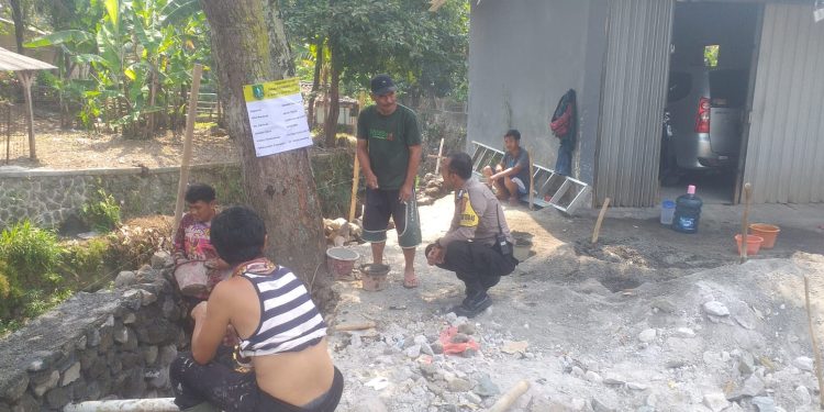 Lewat Sambang Ajak Warga Wujudkan Kamtibmas Kondusif