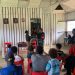 Peringati HUT RI Ke 78, Satgas Yonif 310/KK Disambut Warga Perbatasan dan Berikan Bantuan