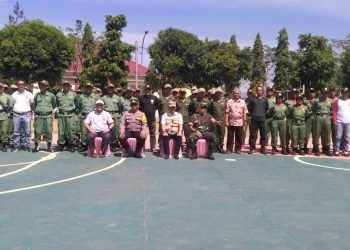 HUT RI ke-78, Linmas di Warungkiara Semangat Ikuti Lomba PBB Tingkat Kecamatan