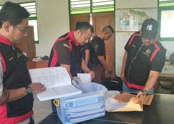 Kejari Kab. Sukabumi Geledah Kantor SMP Asy-Shadatain Atas Dugaan Kasus Tipikor BOS dan PIP Tahun 2018 – 2021
