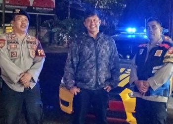 Patroli Dialogis Malam Hari, Upaya Anggota Polsek Lembursitu Cegah Gangguan Kamtibmas