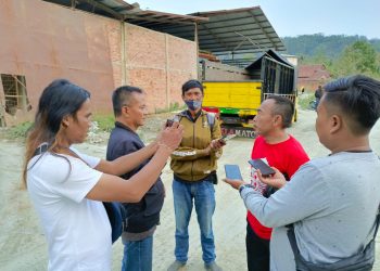 Setelah Viral, Camat Cikembar Sidak Aliran Sungai Yang Tercemari Pabrik Permotongan Batu