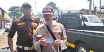 Oknum RW di Cibadak Diduga Hancurkan Yayasan, Pria Tunanetra Datangi Kejaksaan