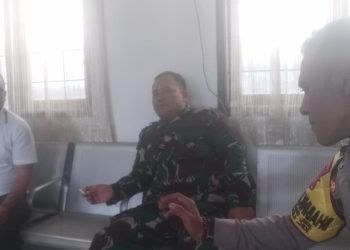 Ciptakan Rasa Aman, Sinergitas Babinsa Dan Bhabinkamtibmas Polsek Lembursitu Kompak Sambangi Warga