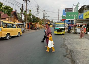Unit Samapta Polsek Lembursitu Laksanakan Pelayanan Gatur Sore