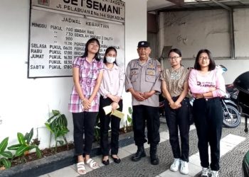 Polsek Lembursitu Laksanakan Giat Minggu Kasih Pengamanan Di Gereja