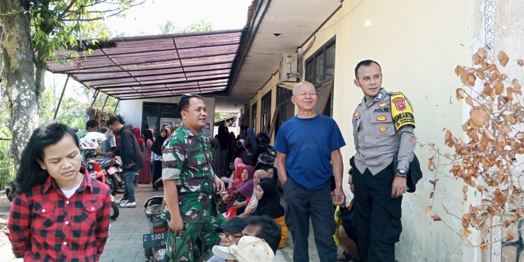Polsek Lembursitu Laksanakan Giat Monitoring Penyaluran Bantuan Cadangan Pangan Pemerintah