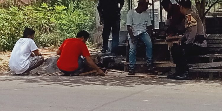 Sambang, Cara Bhabinkamtibmas Pererat Tali Silaturahmi Dengan Tokoh Masyarakat