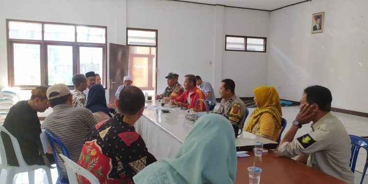 Kekompakan Babinsa dan Bhabinkamtibmas Perkuat Sinergitas TNI POLRI Untuk Menjaga Kamtibmas