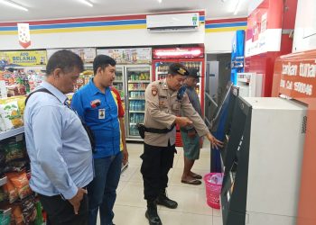 Pantau Dan Cek Mesin ATM oleh Anggota Polsek Lembursitu Polres Sukabumi Kota