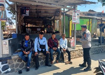 Sambangi Pangkalan Ojek, Patroli Samapta Berikan Himbauan Kamtibmas