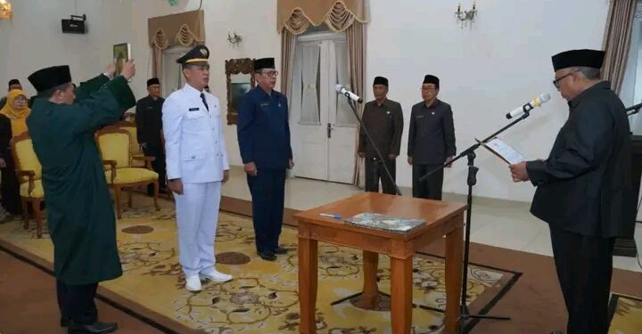 Belasan Pejabat Pemkab Sukabumi Duduki Jabatan Baru