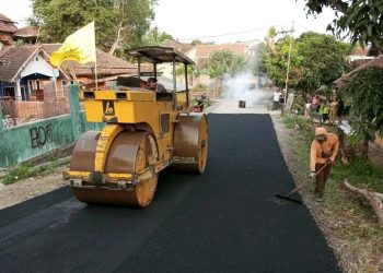 DPU Kab. Sukabumi Perbaiki Ruas Jalan Cinagen-Simpangdago Jampangkulon