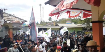 Jalan Jampang Tengah Amburadul, Sejumlah Ormas Gelar Demonstrasi