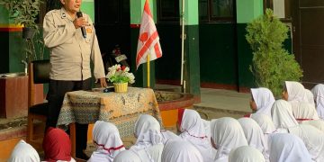 Cegah Bullying, PS Kanit Binmas Polsek Lembursitu Berikan Pembinaan dan Penyuluhan ke Sekolah SDN Cicadas