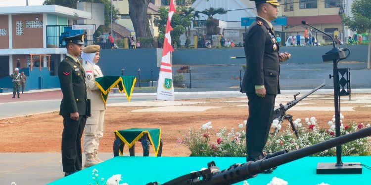Kodim 0607/Kota Sukabumi Menggelar Upacara Dalam Rangka Memperingati Hari Ulang Tahun (HUT) Tentara Republik Indonesia (TNI) ke-78