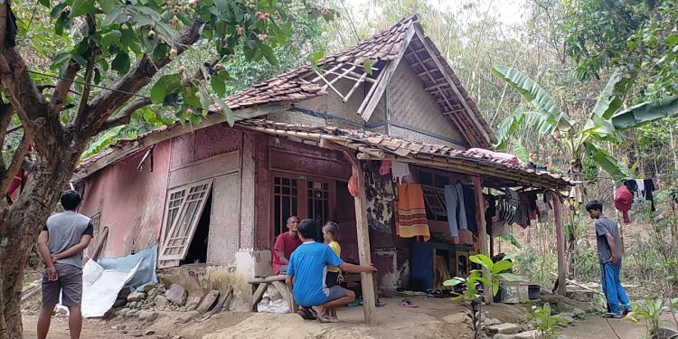 Sempat Viral, Camat Cikembar Monitoring Tiga Rutilahu di Desa Cibatu