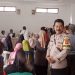 Selalu Hadir di Tengah Masyarakat Bhabinkamtibmas Pengamanan dan Monitoring Penyaluran Beras