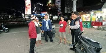 Ciptakan Rasa Aman Polsek Lembursitu Lakukan Patroli Malam