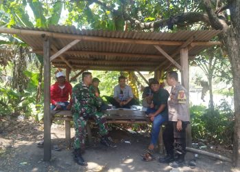 Perkuat Sinergitas TNI-Polri, Bhabinkamtibmas Bersama Babinsa Sambangi Warga Binaan