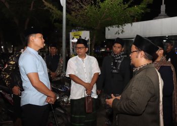 Beri Pelayanan Prima, Polres Sukabumi Kota Kawal Ratusan Santri dan Kader ke Tasikmalaya