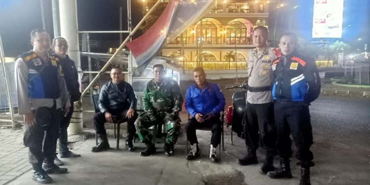 Kapolsek Lembursitu Pimpin Patroli KRYD, Jaga Kamtibmas di Wilayah Hukumnya