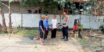 Bhabinkamtibmas Polsek Lembursitu Selalu Hadir di Tengah Masyarakat Melaksanakan Sambang