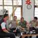 Sinergitas TNI – POLRI, Bhabinkamtibmas dan Babinsa Laksanakan Sambang ke Kantor Kelurahan