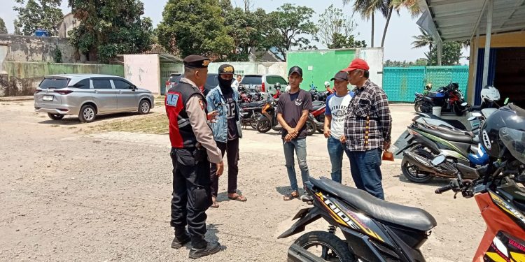 Sambangi Petugas Parkir, Sampaikan Himbauan Kamtibmas
