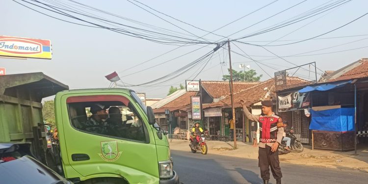 Berikan Pelayanan Pengaturan Lalu Lintas Dengan Humanis Kepada Warga Masyarakat