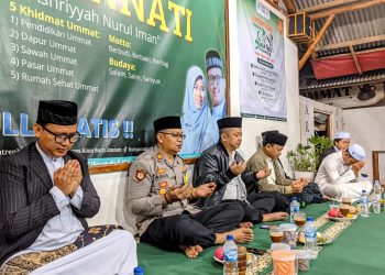 Kapolsek Lembursitu Hadiri Peringatan Maulid Nabi Muhammad SAW 1445 H