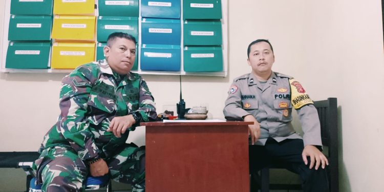 Sinergitas TNI Polri Babinkamtibmas Polsek Lembursitu dan Babinsa menjaga Kamtibmas