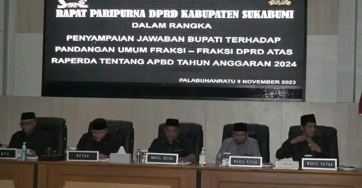 Paripurna : Bupati Sukabumi Sampaikan Jawaban Pandangan Umum Fraksi DPRD Atas Raperda APBD 2024