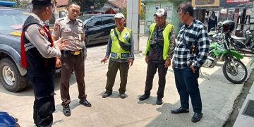 Patroli Dialogis Kamtibmas, Bripka Bambang Kunjungi Security Bank BJB dan BRI