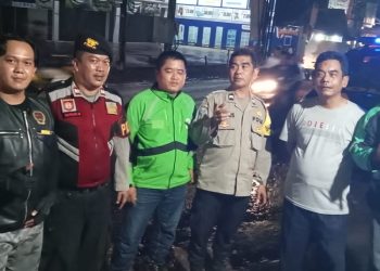 Unit Samapta Polsek Lembursitu Gelar Patroli Siang malam Berkolaborasi dengan Bhabinkamtibmas