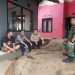 Sinergitas TNI – POLRI Sambangi Warga Berikan Himbauan Pesan Kamtibmas