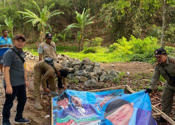 Puluhan Baliho Partai Ditertibkan, 70% Gambar Capres Dari Gerindra