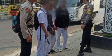 Bubaran Anak Sekolah Merupakan Kewajiban Polsek Lembursitu Untuk di Antisipasi